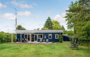 Beautiful Home In Rønne With Wifi in Arnager
